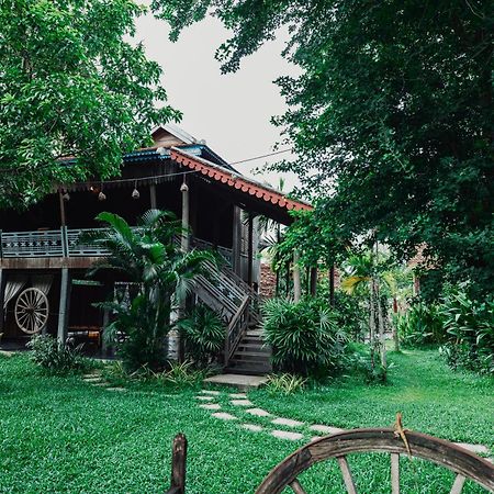 Phum Khmer Lodge - Village Cambodian Eco-Lodge سيام ريب المظهر الخارجي الصورة